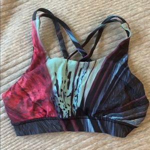 Lululemon sports bra